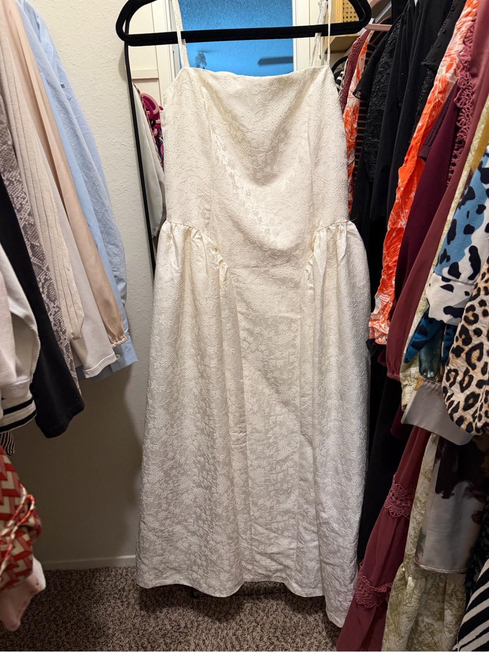 Lulu's Ivory Spaghetti strap Jacquard A-Line Wedding Dress
